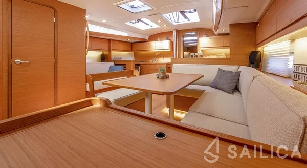 Dufour 430 - Yacht Charter Sailica