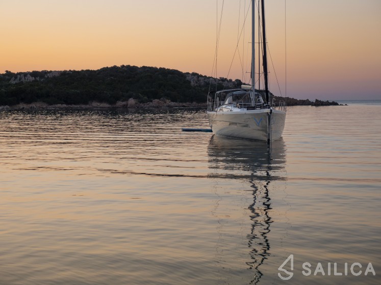 Dufour 56 Exclusive - Yacht Charter Sailica