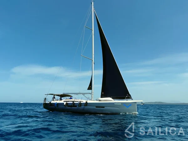 Dufour 56 Exclusive - Yacht Charter Sailica