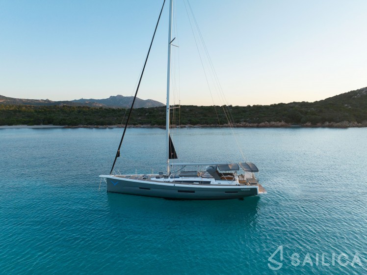 Dufour 56 Exclusive - Yacht Charter Sailica