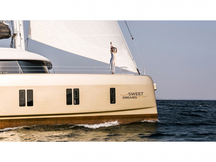 Sunreef 50 - Yacht Charter Sailica