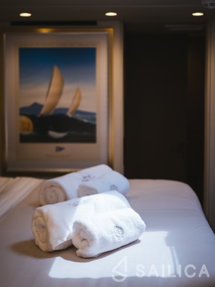 Sunreef 50 - Yacht Charter Sailica