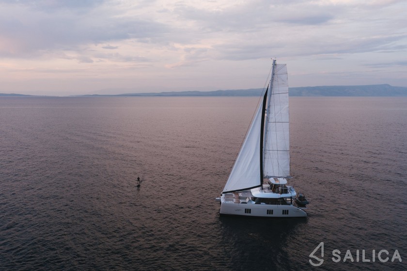 Sunreef 50 - Yacht Charter Sailica