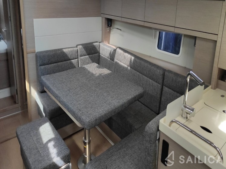 Hanse 458 - Yacht Charter Sailica