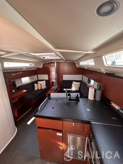 Hanse 388 - Yacht Charter Sailica