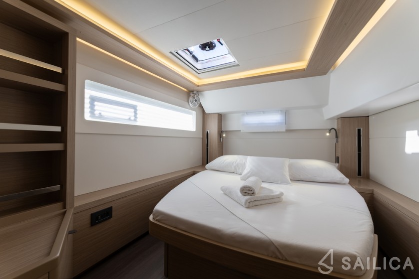 Lagoon 46  - Yacht Charter Sailica