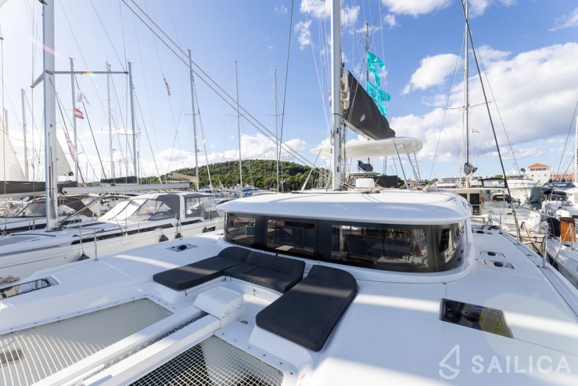 Lagoon 46  - Yacht Charter Sailica