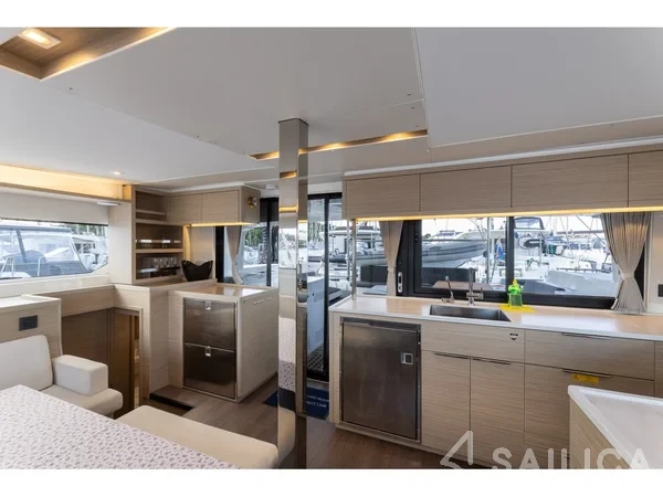 Lagoon 46  - Yacht Charter Sailica
