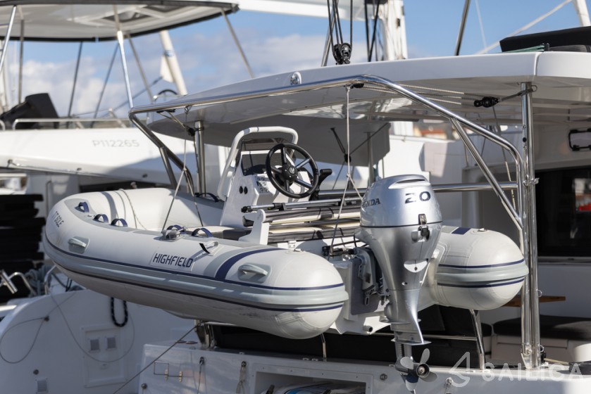 Lagoon 46  - Yacht Charter Sailica