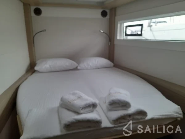 Lagoon 46  - Yacht Charter Sailica