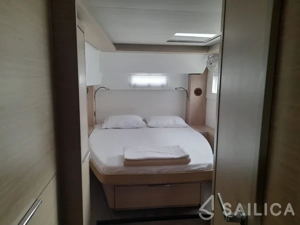 Lagoon 46  - Yacht Charter Sailica