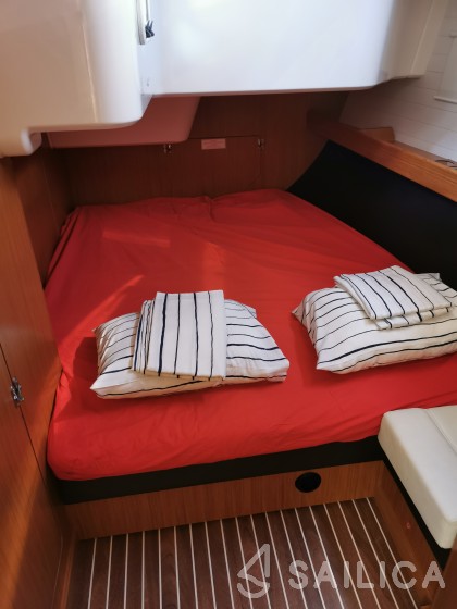 Elan 45 Impression - Yacht Charter Sailica