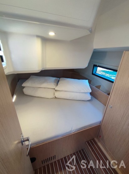 Bavaria C42 - Yacht Charter Sailica