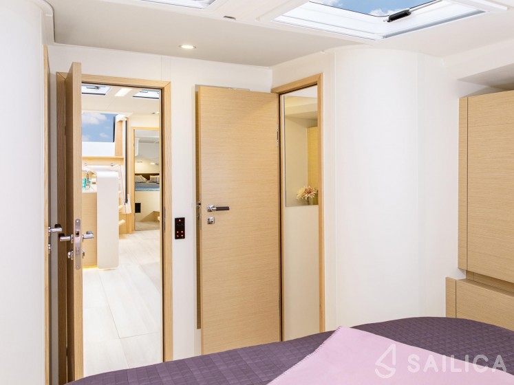 Hanse 588 - Yacht Charter Sailica