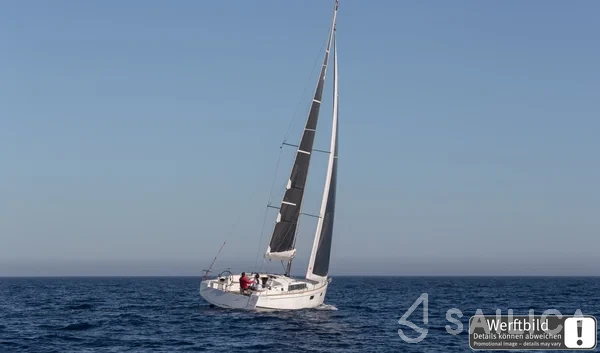 Oceanis 38.1 - Yacht Charter Sailica