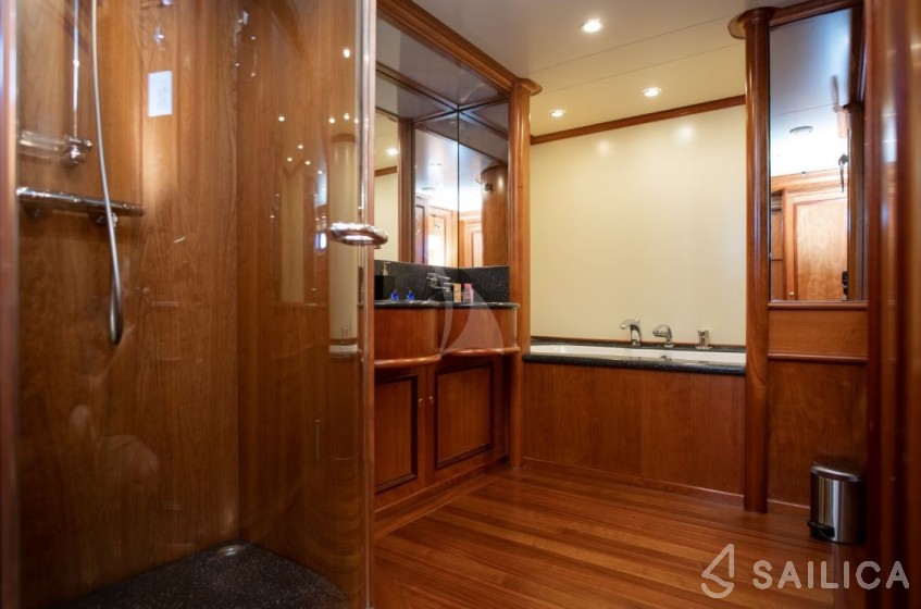 Motoryacht - Yacht Charter Sailica