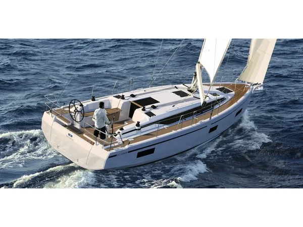 Bavaria C38 - Yacht Charter Sailica
