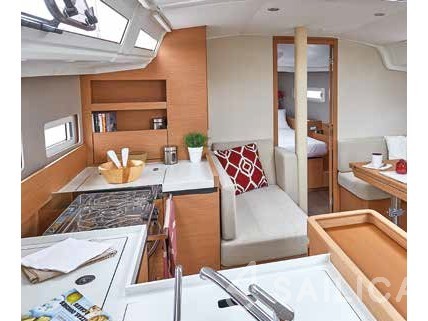 Sun Odyssey 410 - Yacht Charter Sailica