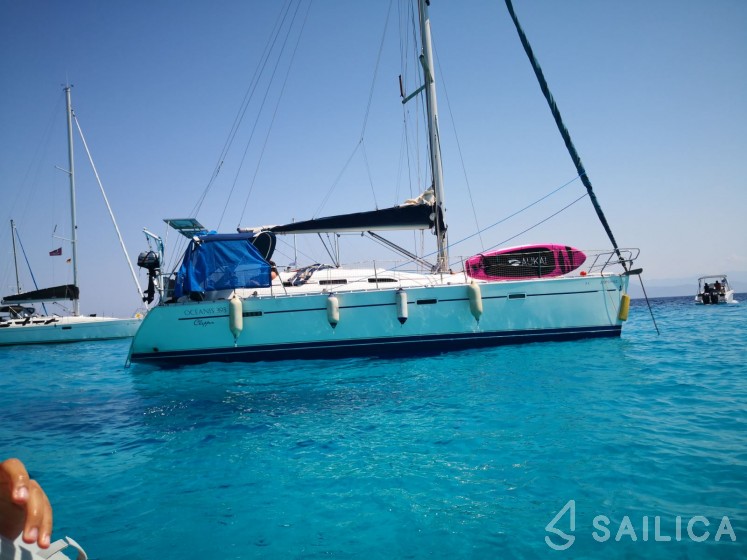 Beneteau 393 - Yacht Charter Sailica