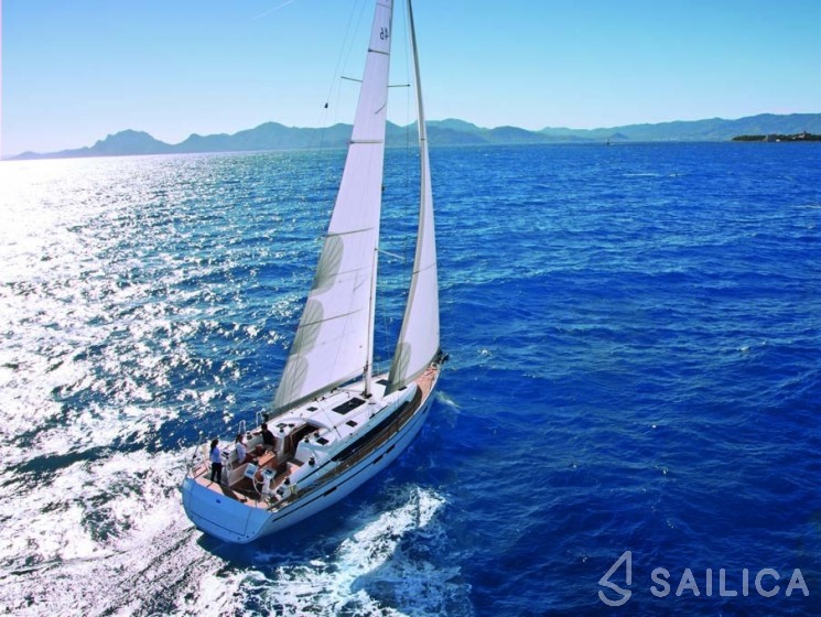 Bavaria 46 Cruiser - Yacht Charter Sailica