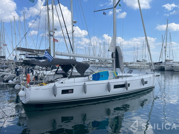 Oceanis 51.1 - Yacht Charter Sailica