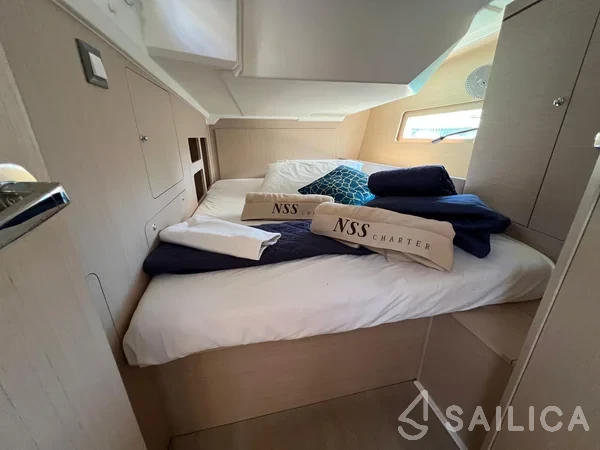 Oceanis 46.1 - Yacht Charter Sailica