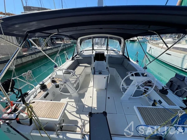 Oceanis 46.1 - Yacht Charter Sailica