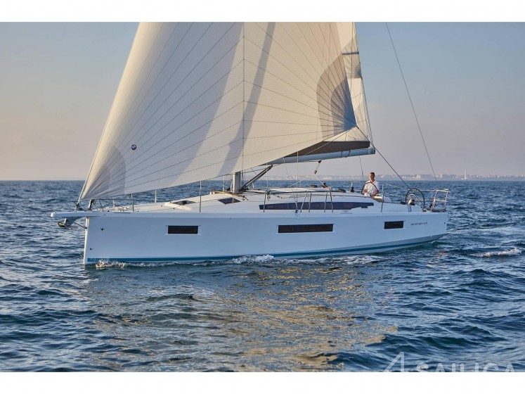 Sun Odyssey 410 - Yacht Charter Sailica