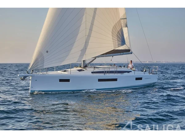 Sun Odyssey 410 - Yacht Charter Sailica