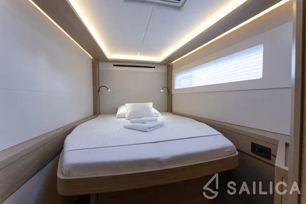 Lagoon 46  - Yacht Charter Sailica