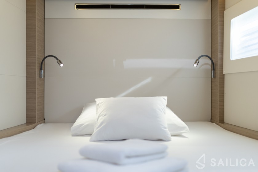 Lagoon 46  - Yacht Charter Sailica
