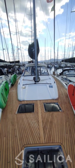 Oceanis 54 - Yacht Charter Sailica