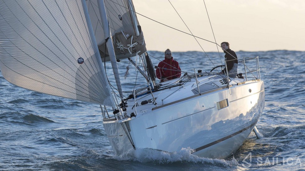 Sun Odyssey 349 - Yacht Charter Sailica