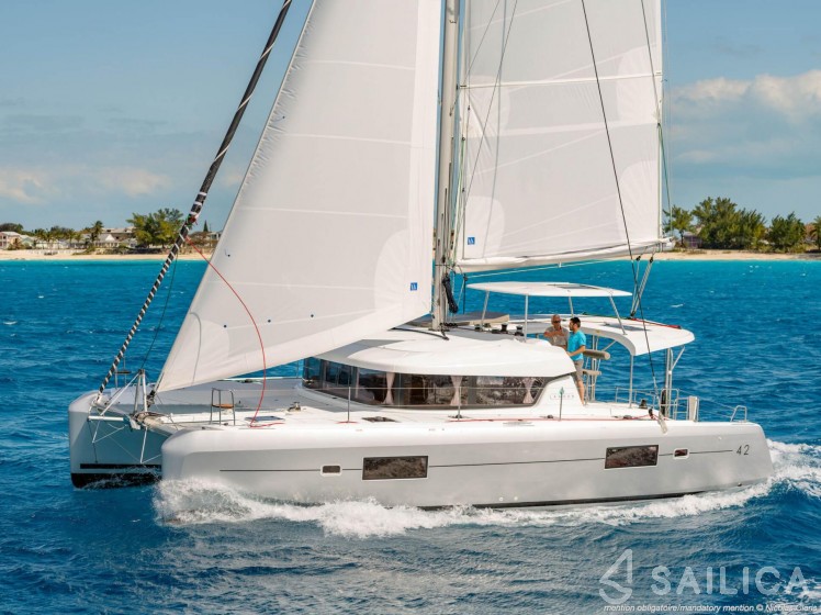 Lagoon 42 - Yacht Charter Sailica
