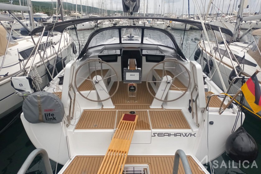 Hanse 418 - Yacht Charter Sailica