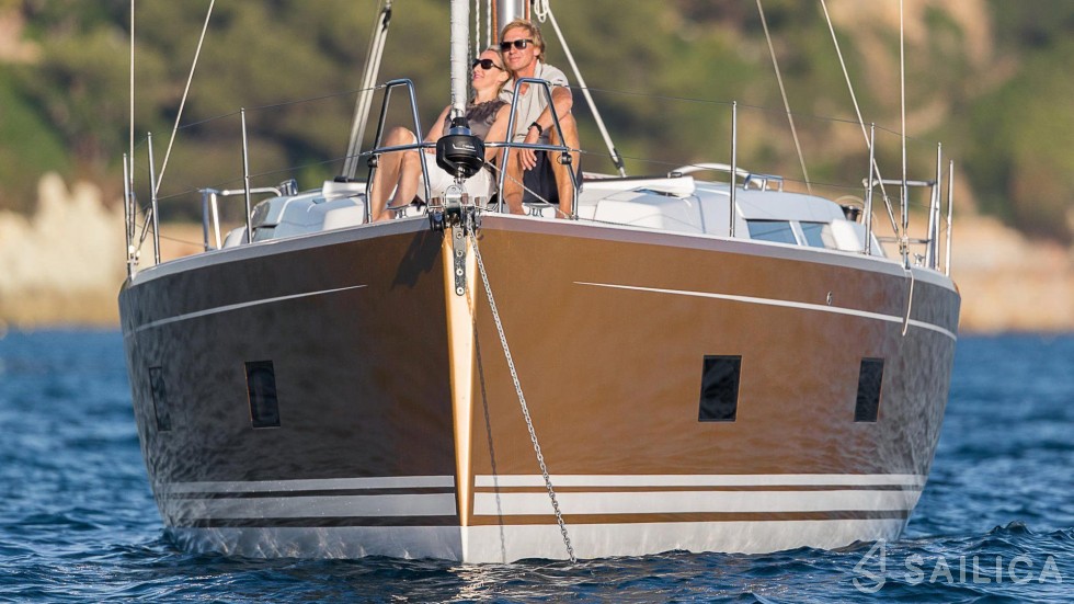 Hanse 418 - Yacht Charter Sailica