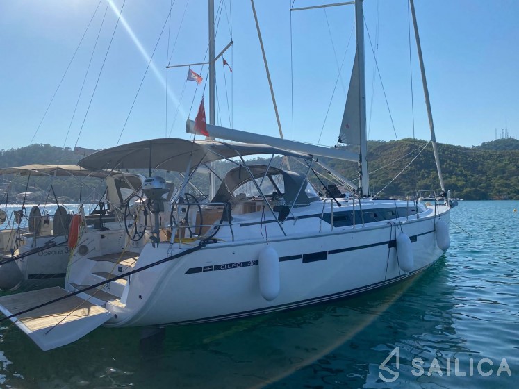 Bavaria 46 Cruiser - Yacht Charter Sailica