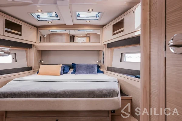 Dufour 470 - Yacht Charter Sailica