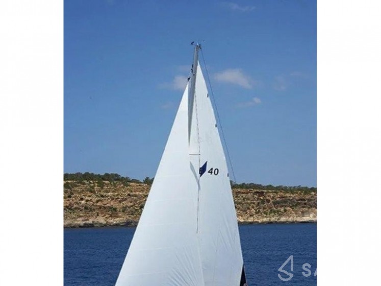 Bavaria 40 Cruiser - Yacht Charter Sailica