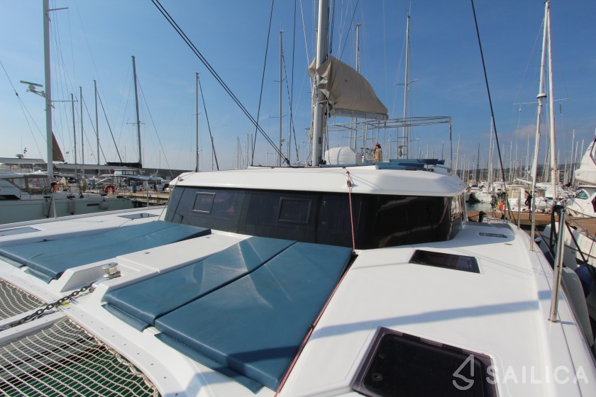 Dufour 48 - Yacht Charter Sailica