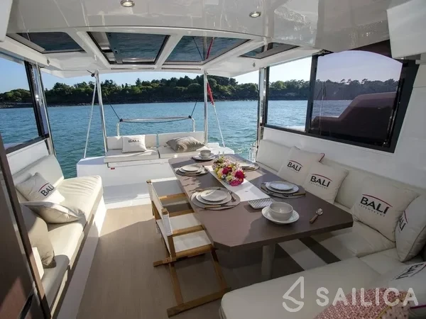 Bali Catspace - Yacht Charter Sailica