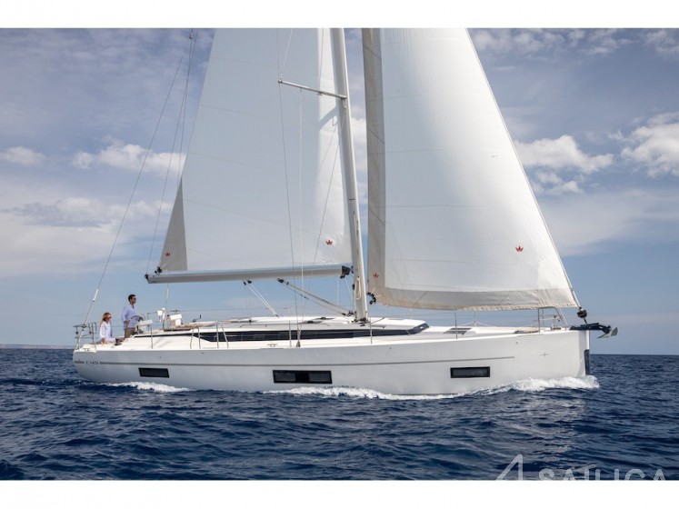 Bavaria C45 Style - Yacht Charter Sailica