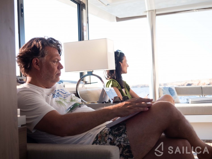 Bali 5.4. - Yacht Charter Sailica