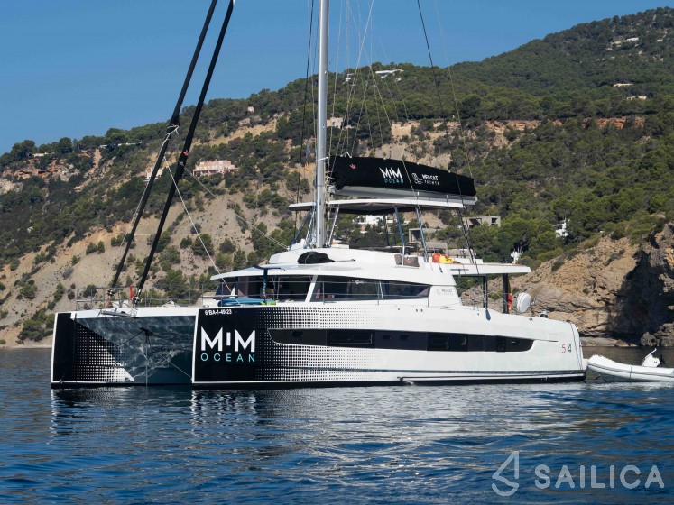 Bali 5.4. - Yacht Charter Sailica