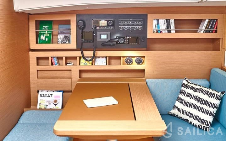Sun Odyssey 490 - Yacht Charter Sailica