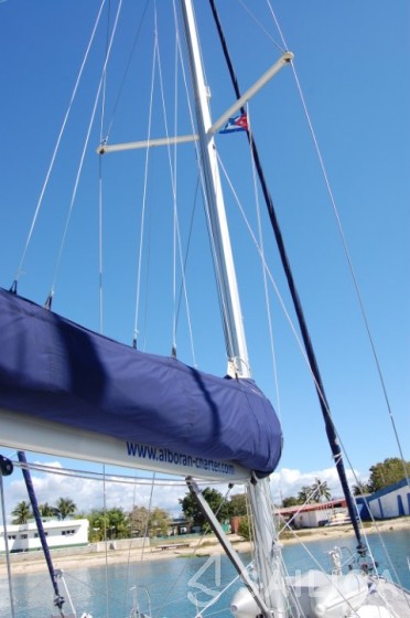 Sun Odyssey 519 - Yacht Charter Sailica