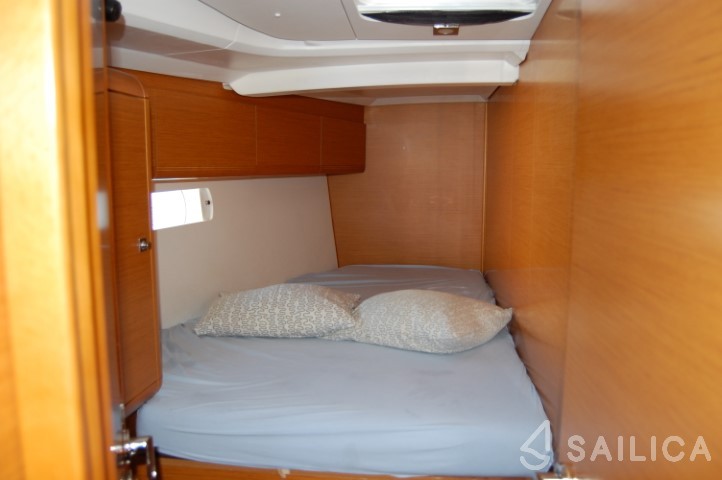 Sun Odyssey 519 - Yacht Charter Sailica