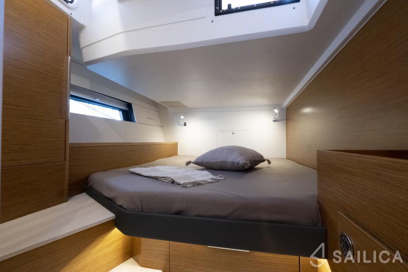 Hanse 460 - Yacht Charter Sailica
