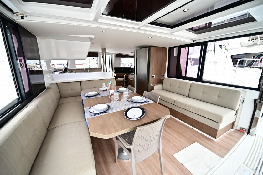 Bali 4.4 - Yacht Charter Sailica