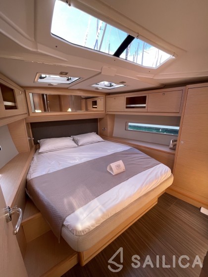 Dufour 470 - Yacht Charter Sailica